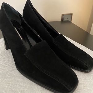 New Botticelli Suede Heels